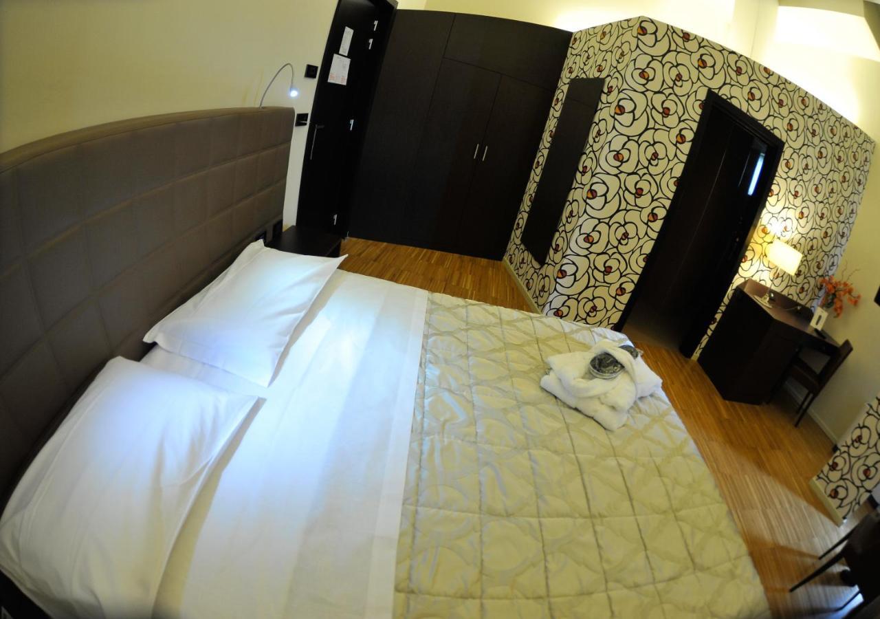 Ekk Hotel Citta Sant'Angelo Extérieur photo